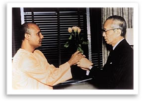 Sri Chinmoy and U Thant, 29 Feb 1972